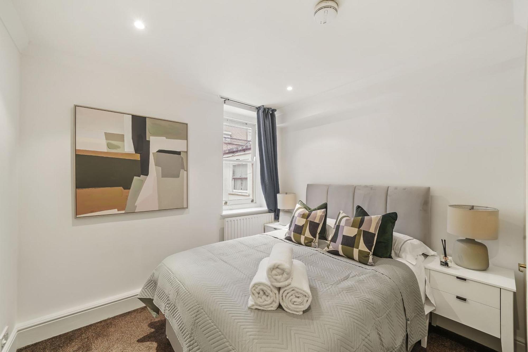 1br & 2br Apts By Livestay Short Lets & Serviced With Free Wifi Appartement *